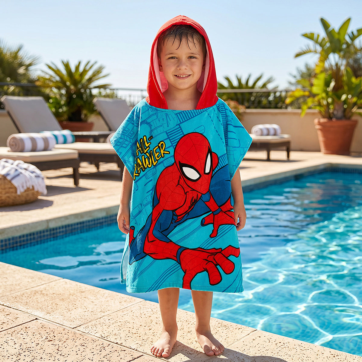 Toalla infantil con capucha azul Spiderman 60x120 cm en algodón