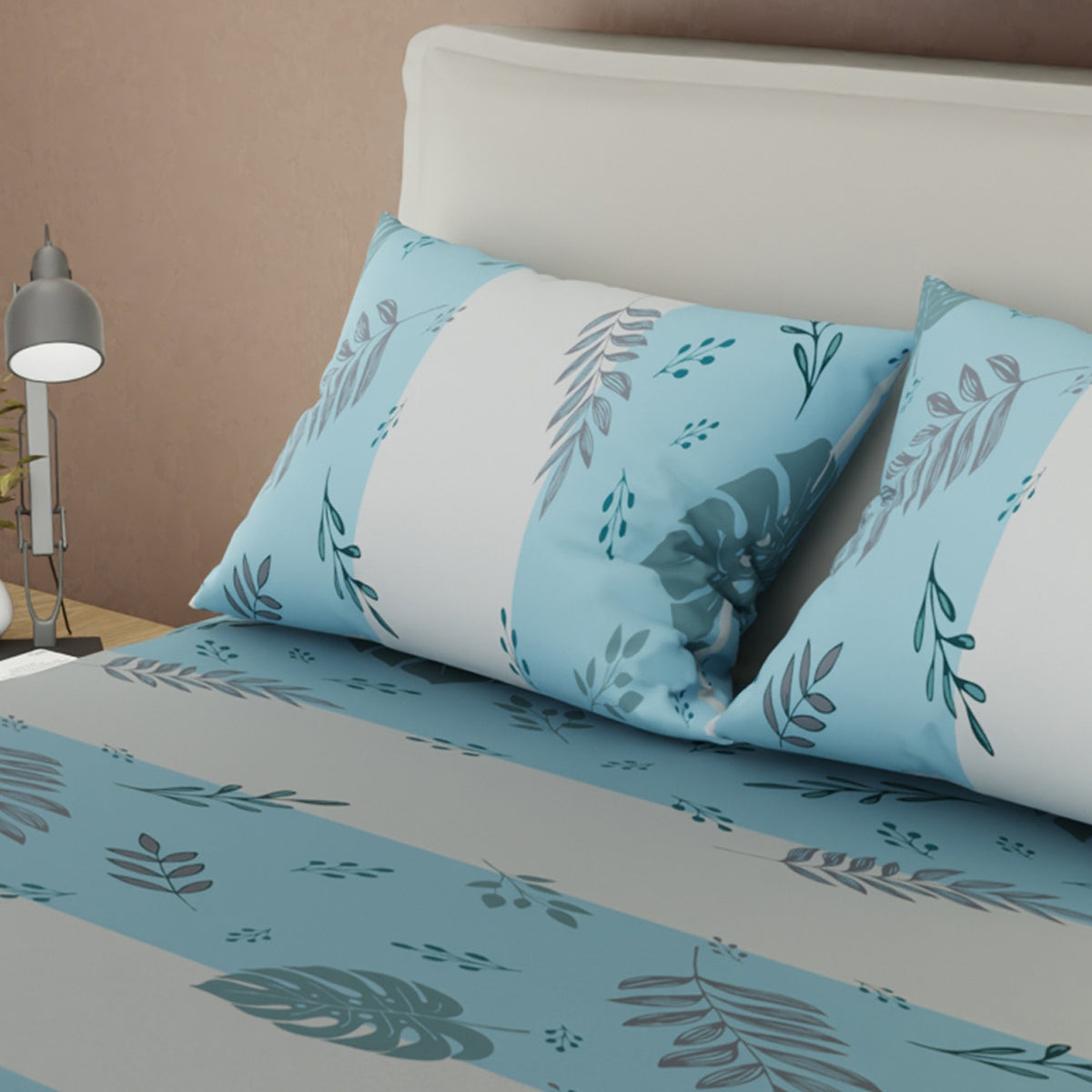 Sábana ajustable Avoria Salvaje para cama doble azul turquesa en microfibra 140x190 cm