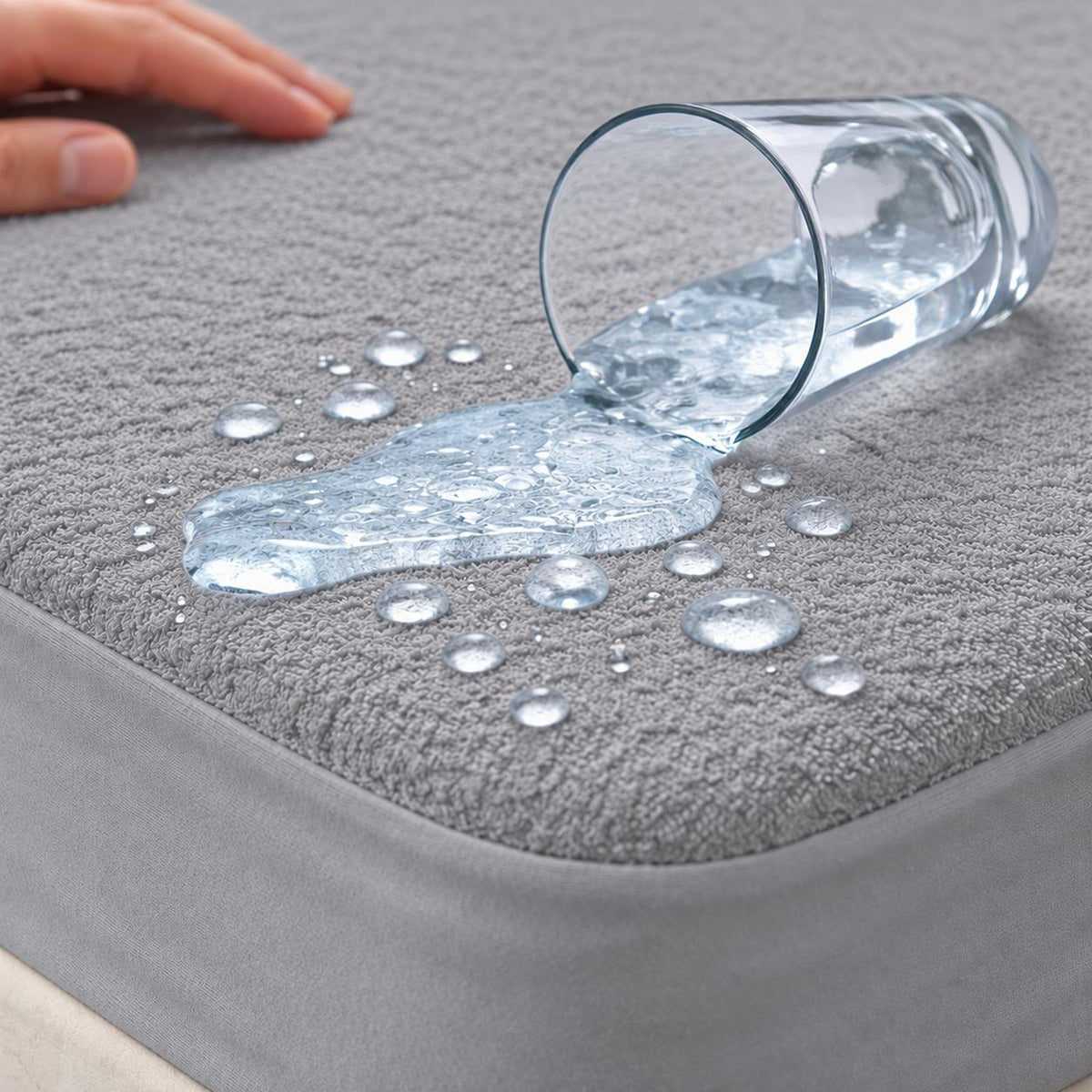 Protector de colchón queen gris impermeable terry 160x190 cm