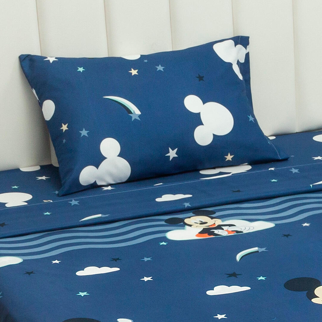 Combo Juego de Sabanas y Cortina Infantil Microfibra Sencilla 100 cm Azul Oscuro de Mickey - Ropa de Cama | Bylmo