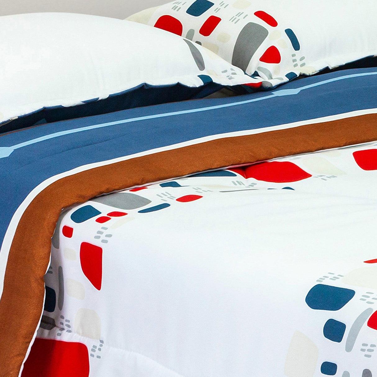 Cubrelecho Súper Acolchado Blanco y Azul para Cama Doble 140 X 190 Cm Doble Faz de Figuras - Ropa de Cama | Bylmo