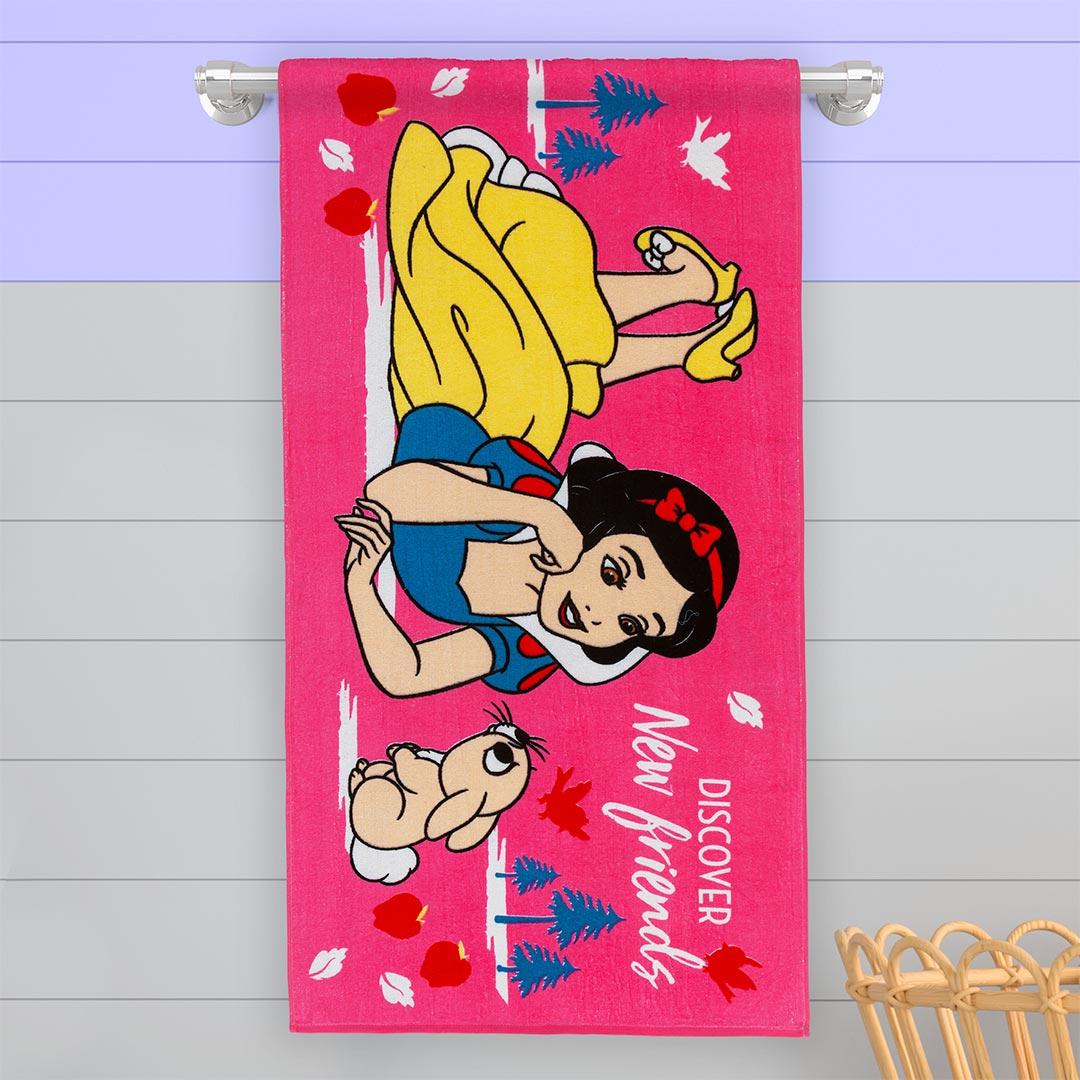 Toalla Infantil Fucsia 60x120cm para el Cuerpo Blancanieves Medio Suave - Toallas | Bylmo