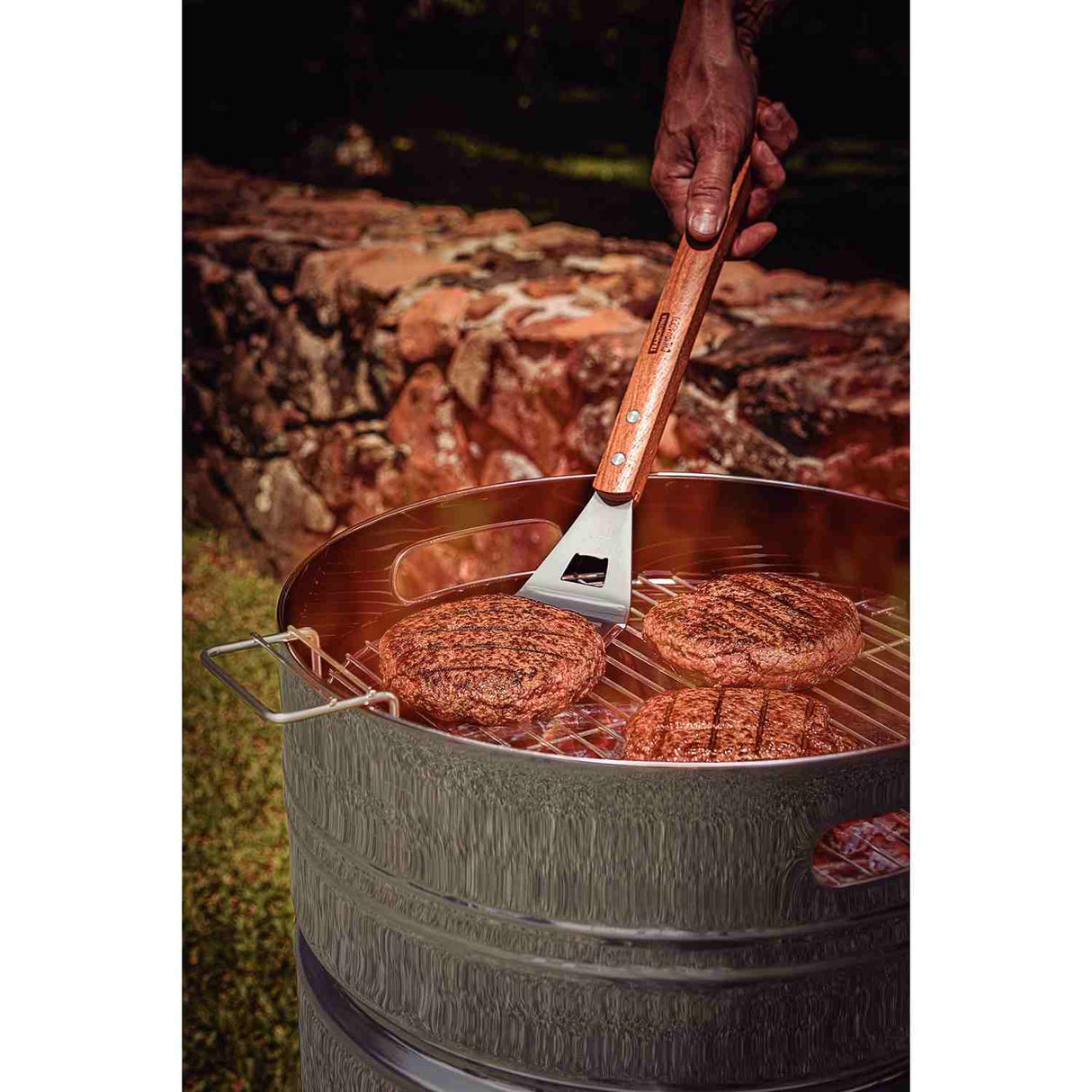 Barril TCP 400 Gris de Acero Inoxidable con Bandeja para Carbón de Acero Esmaltado 40 cm - Asadores | Bylmo