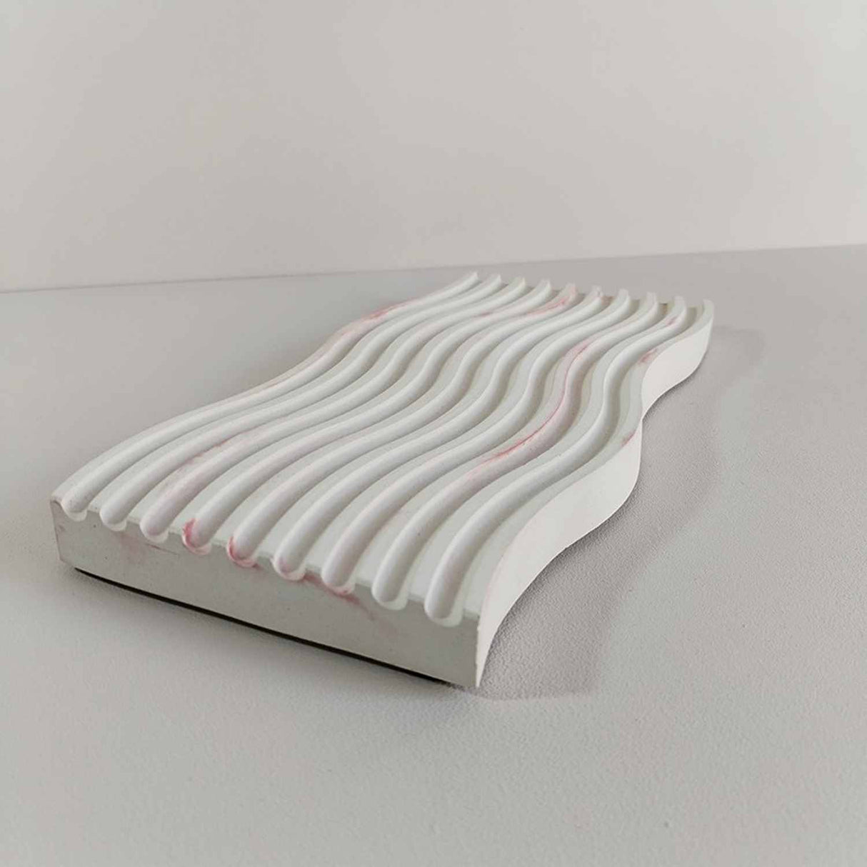 Bandeja Olas Marmól Rosa 25 cm Minimalista - Utensilios y Accesorios | Bylmo