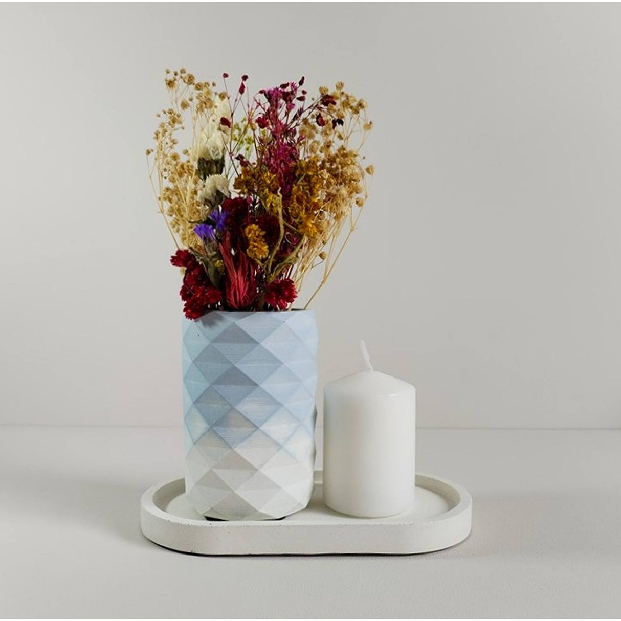 Florero Frida Azul y Blanco 6 cm Minimalista - Jardineria | Bylmo