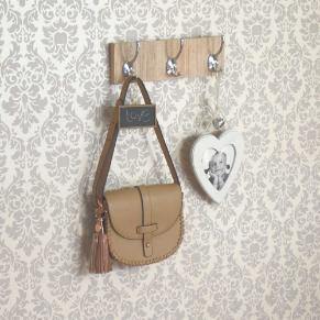 Perchero Fine Rovere 30x0.1cm de Pared con Tres Ganchos - Repisas y Percheros | Bylmo