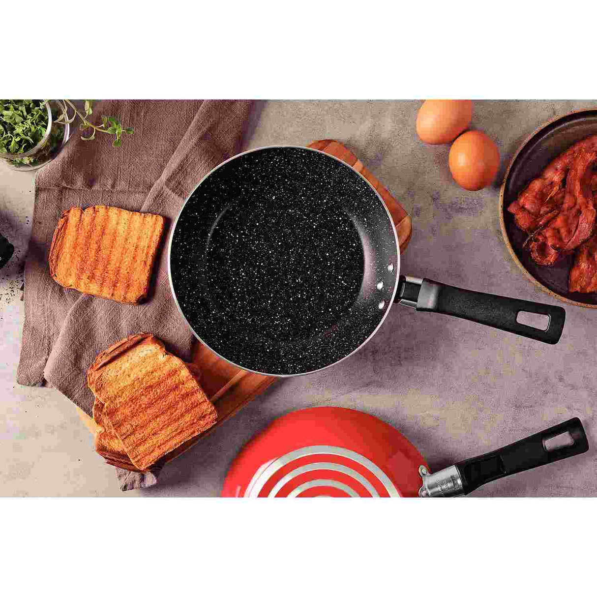 Set de Sartenes Terramax Aluminio 24 cm con Revestimiento Interno de Antiadherente Starflon Max y Externo Siliconado Rojo - Ollas y Sartenes | Bylmo