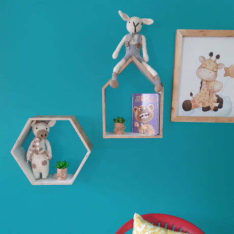 Repisa Flotante Madera Natural y Blanco Poro 30x40cm Triangular Casita - REPISAS | Bylmo