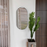 Espejo de Pared Lukman Negra 50x100cm Ovalado con Marco Metalico - Espejos Decorativos | Bylmo