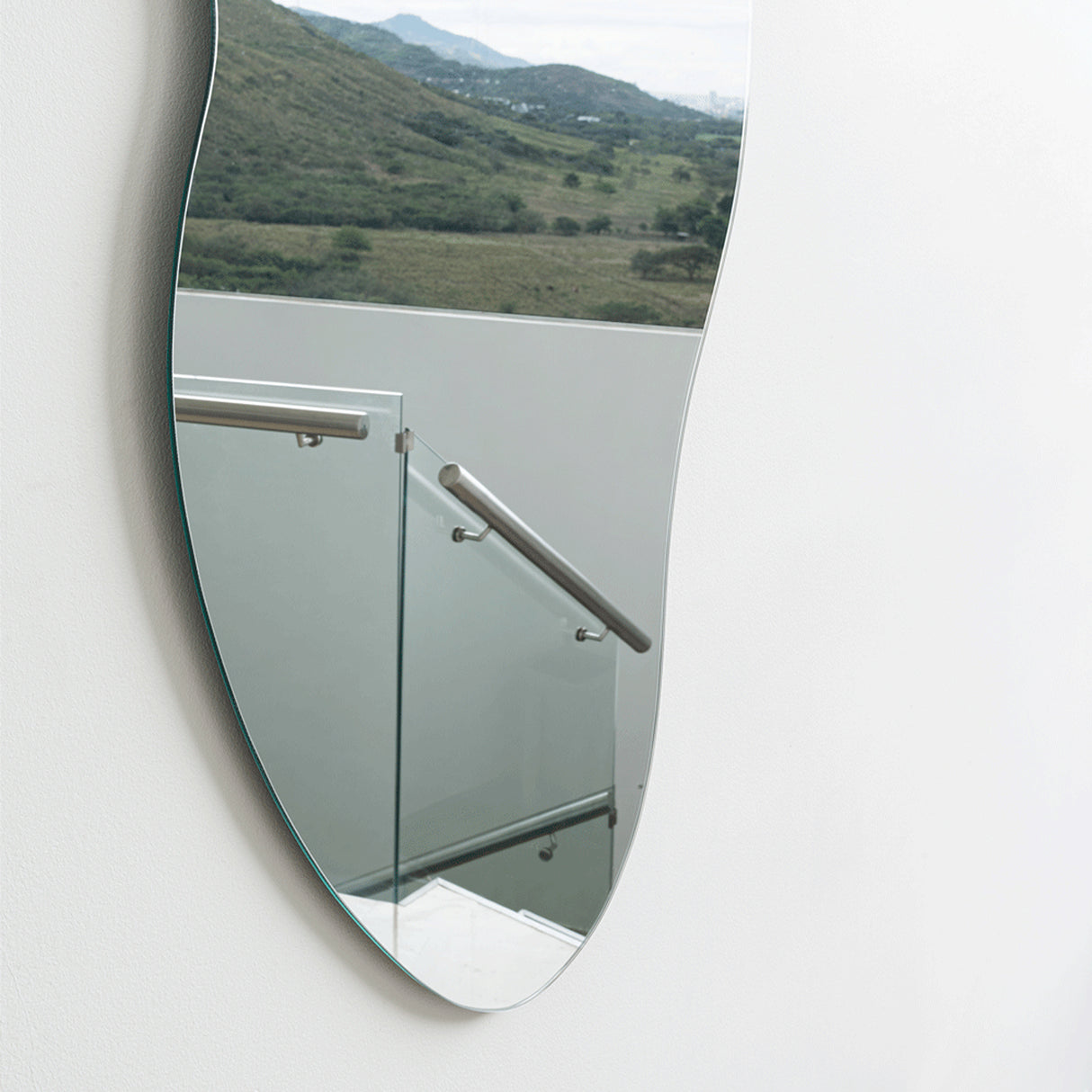 Espejo de Pared Blue Plateado 150x60cm Asimetrico sin Marco - Espejos Decorativos | Bylmo