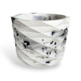 Matera de mesa Carlota Petty Mármol Negro 15x13cm de Cemento Circular de 2.3 Litros - Jardineria | Bylmo