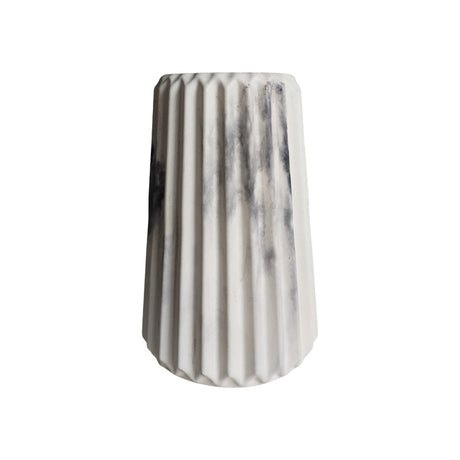 Florero Adamaris Mármol Negro 7x15cm de 0.37 Litros con Acabado Mate - Jardineria | Bylmo