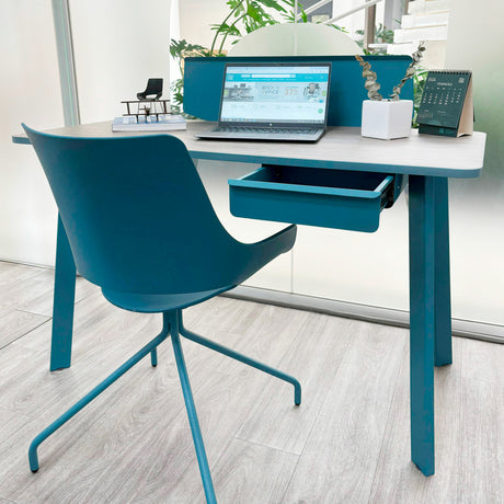Escritorio Gemma Compacto Azul Pastel 120x73cm Estructura Metálica - ESCRITORIOS | Bylmo