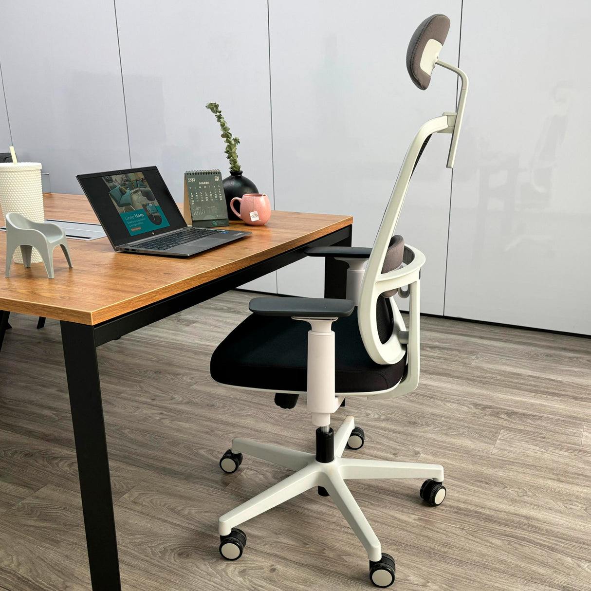 Silla de Oficina Nova Ergonómica Gris 68.5x121cm - Sillas de Oficina | Bylmo