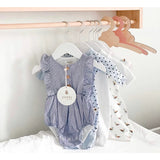 Repisa Pesaro de Pino 60x10 cm con Sistema de Fijación Invisible - Repisas y Percheros | Bylmo