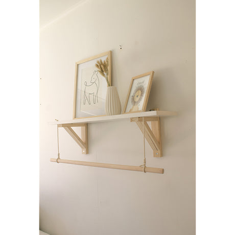 Repisa Celta con Colgador 60x26 Café Madera Pino Flotante Moderna - Repisas y Percheros | Bylmo