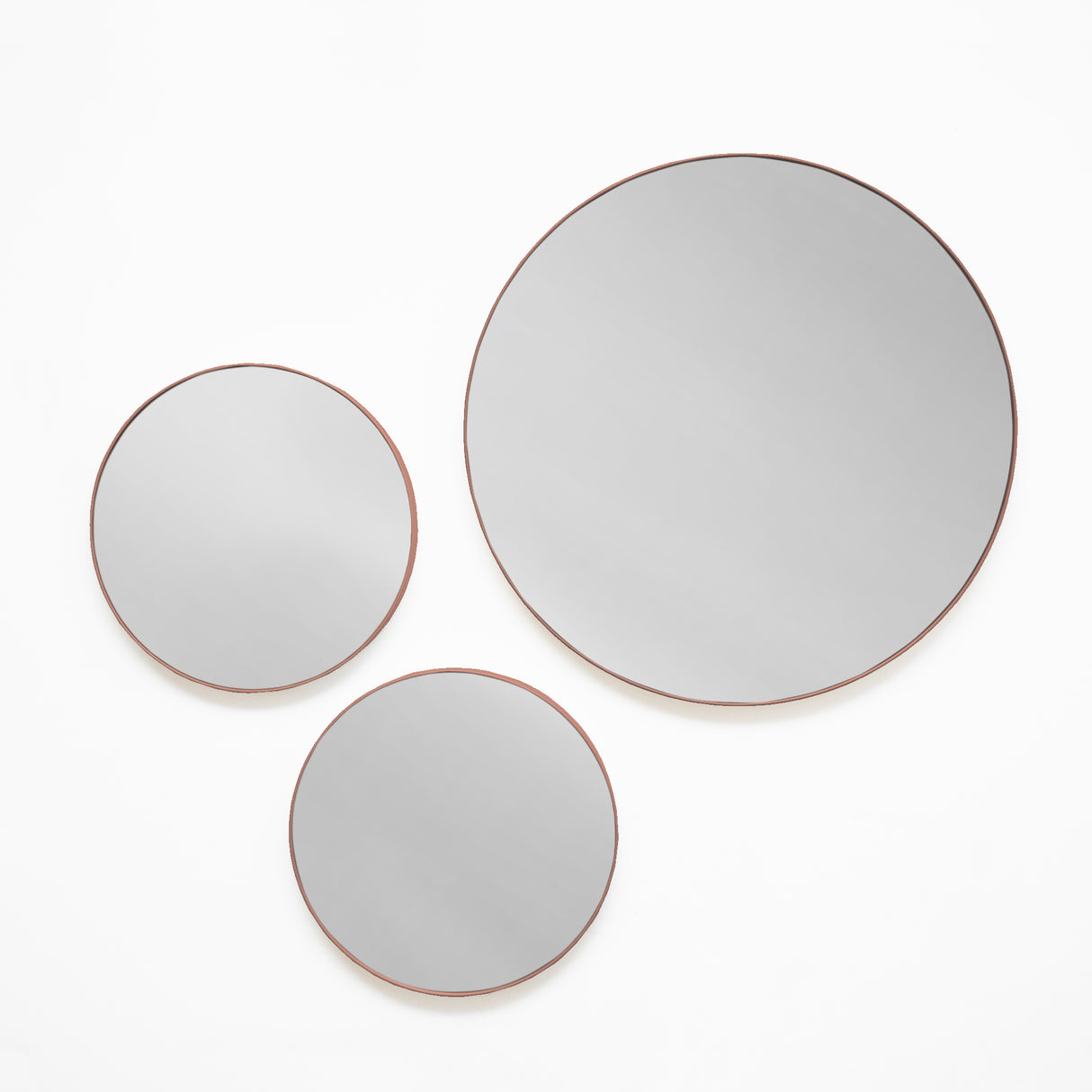 Set x 3 Espejos Visee Redondo Cobre 60x60cm con Marco Metálico - Espejos Decorativos | Bylmo