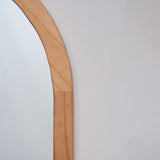 Espejo Visee Ovalado 60x120cm con Marco en Madera Clara Natural - Espejos Decorativos | Bylmo