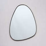 Espejo Visee Asimétrico Negro 60x80cm con Marco Metálico - Espejos Decorativos | Bylmo