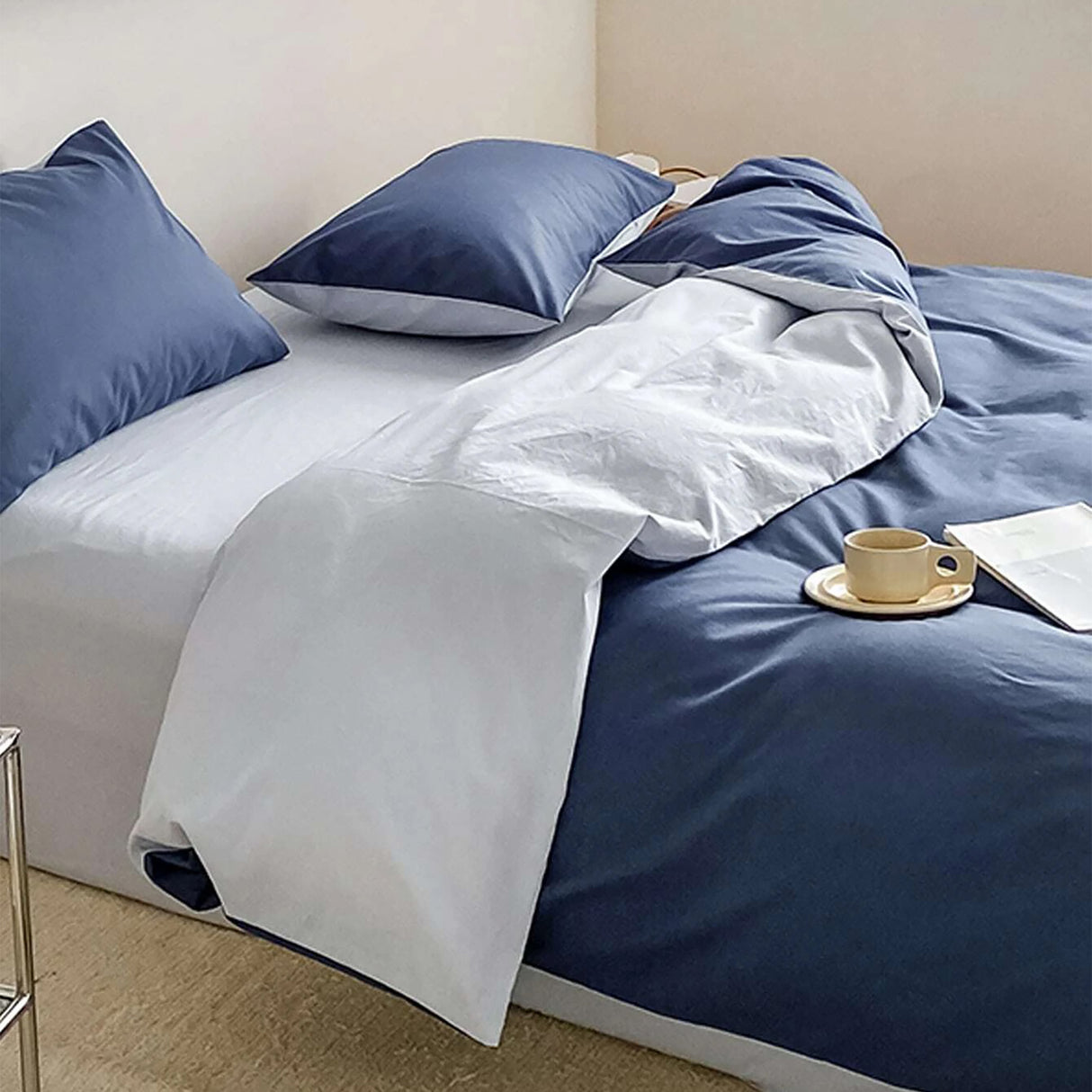 Duvet Lilis Azul Gris Claro Para Cama King 200x190cm - Tendidos y Cubrelechos | Bylmo