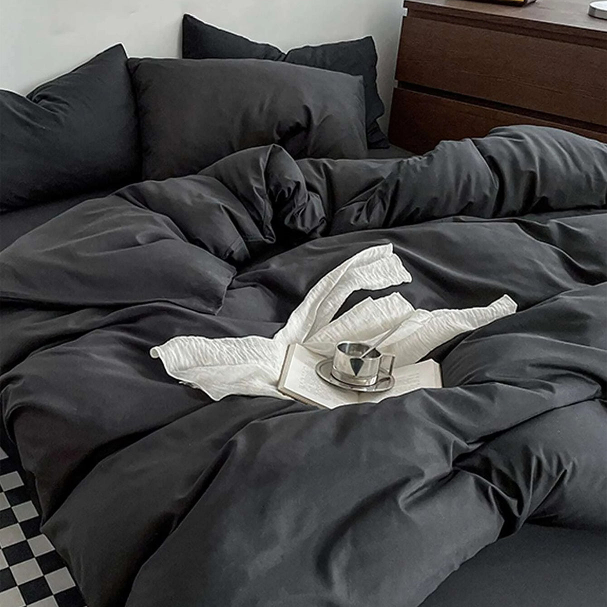 Duvet Lilis Negro Para Cama Semidoble 120x190cm - Tendidos y Cubrelechos | Bylmo