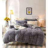 Edredón Fabre Gris Claro Crema Para Cama King 200x190cm - Tendidos y Cubrelechos | Bylmo
