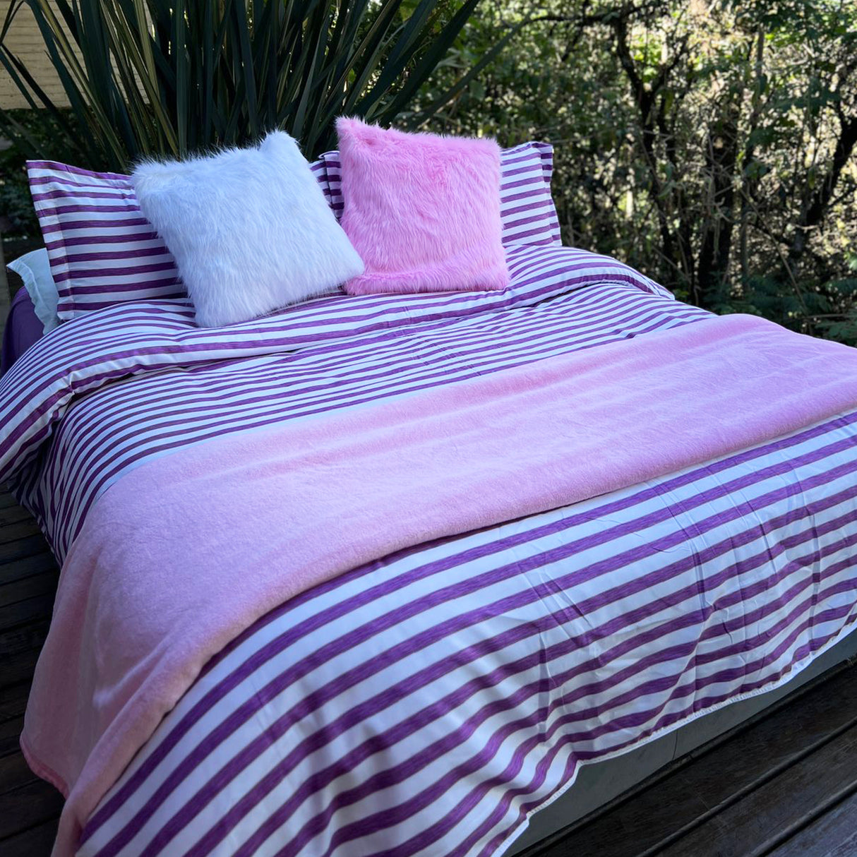 Duvet Bandeau Lila Para Cama Doble 140x190cm Acolchado - Tendidos y Cubrelechos | Bylmo