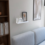 Repisa Julia Blanco 10x45cm en Forma de J - Repisas y Percheros | Bylmo