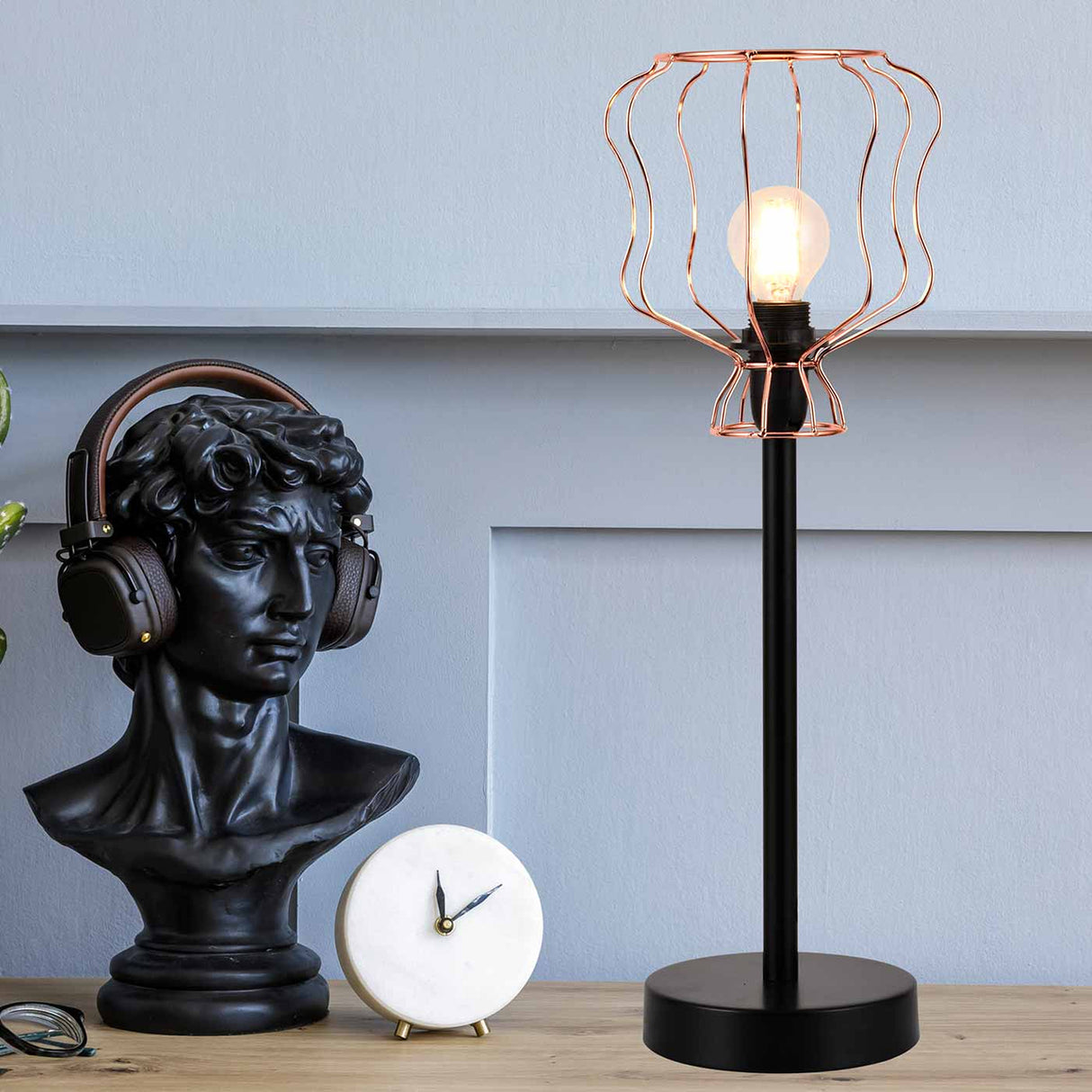 Lámpara de Mesa Lugo Negro 15x43cm con Bombilla - Iluminacion | Bylmo