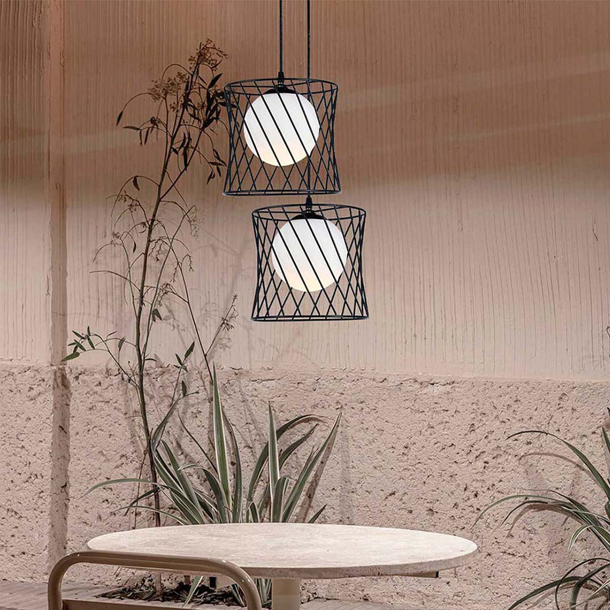 Lámpara Colgante Regina Negro 23x120cm de Techo con Bombilla - Iluminacion | Bylmo