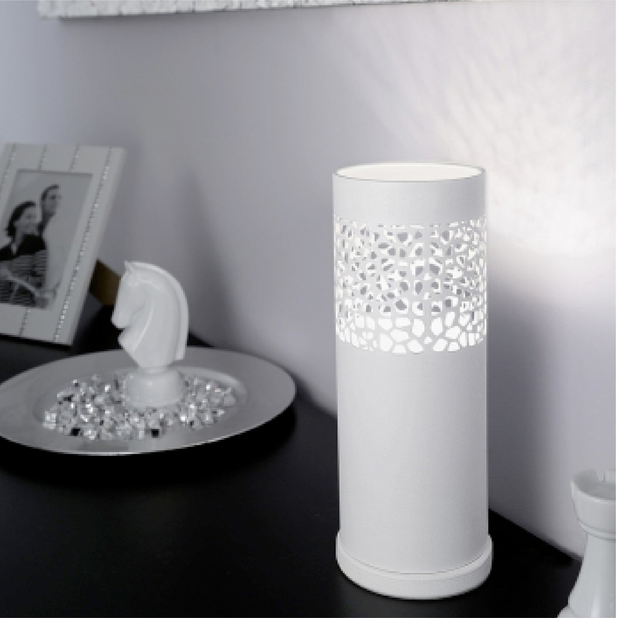 Lámpara de Mesa Contemporáneo 1 Luz Blanca Cerámica 12x12x30cm 0.96kg - Iluminacion | Bylmo
