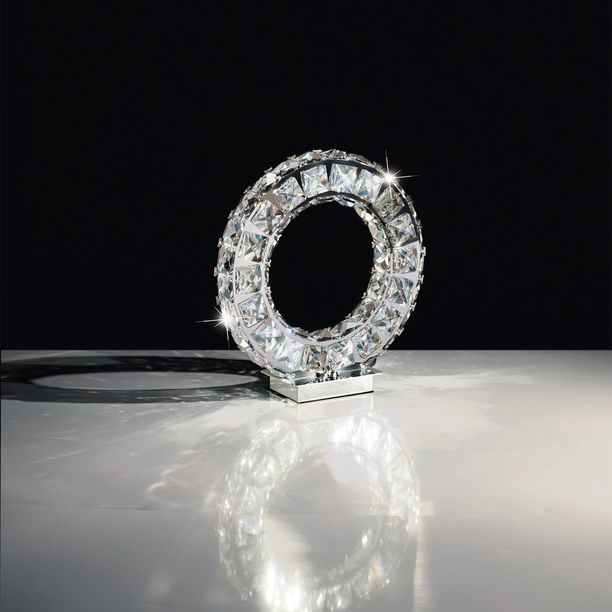 Lámpara de Mesa Moderno Gris 1 Luz 8x26x27cm ACERO - Iluminacion | Bylmo