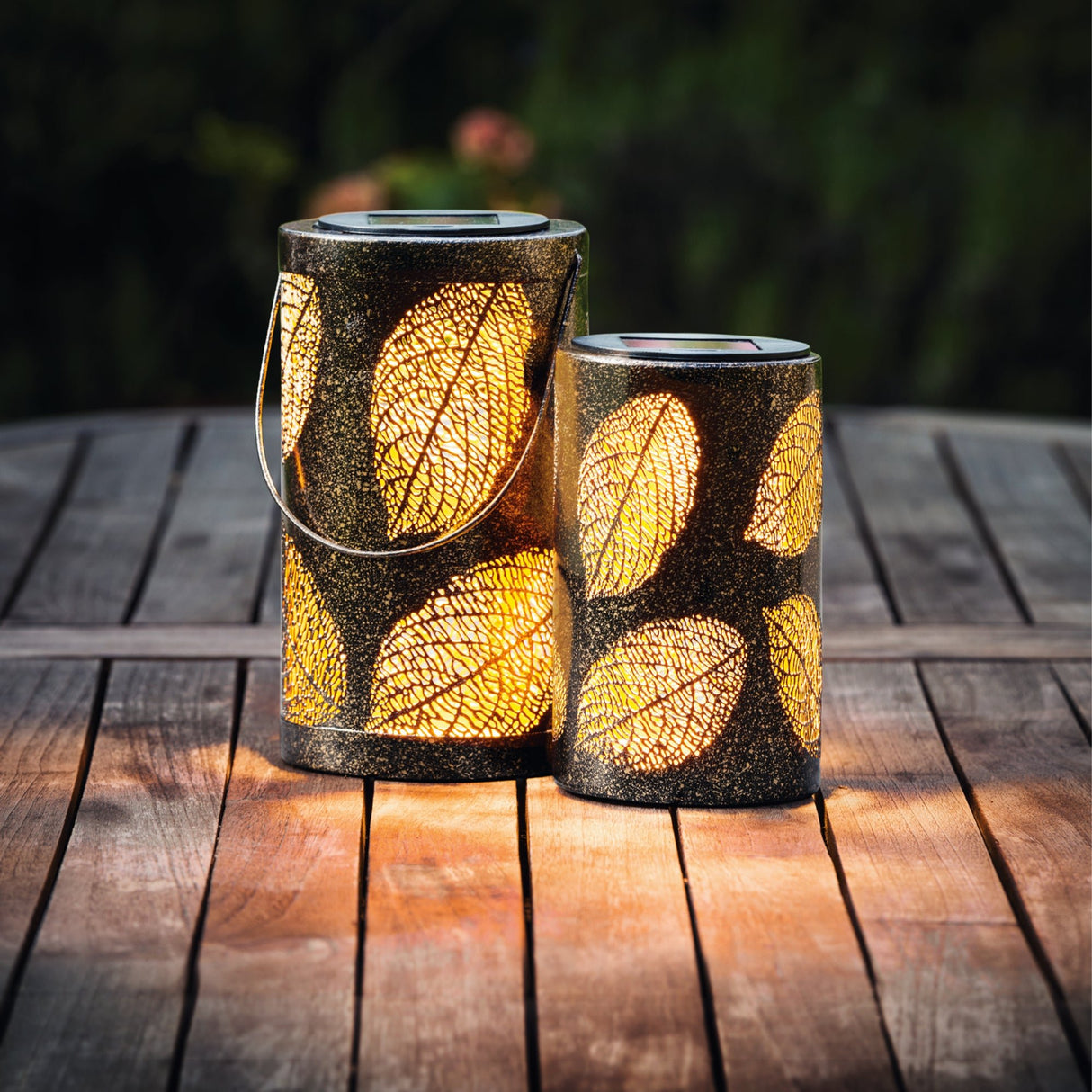 Lámpara Solar Rústico Vidrio 1 Luz Ajustable 110V LED 29 Lúmenes - Iluminacion | Bylmo