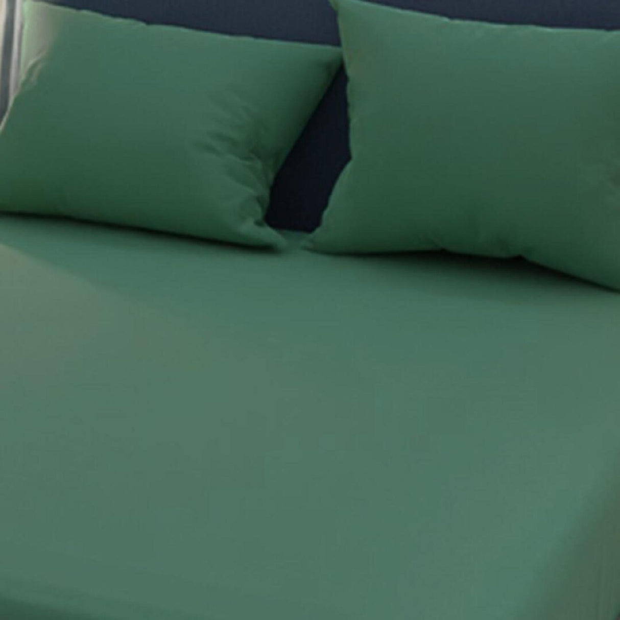 Sábana Ajustable My House Verde Militar Claro Fondo Entero Para Cama Doble 140 X 190 Cm - Sabanas | Bylmo