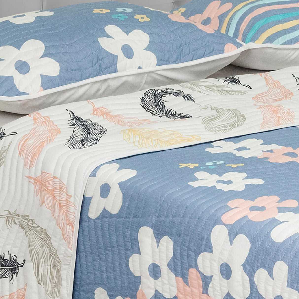 Cubrelecho Español Ambete Lila de Flores Para Cama Semidoble 120 X 190 Cm - Tendidos y Cubrelechos | Bylmo