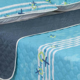 Cubrelecho Doble Faz Convex Azul Celeste Para Cama King 200 X 200 Cm de Signos - Tendidos y Cubrelechos | Bylmo