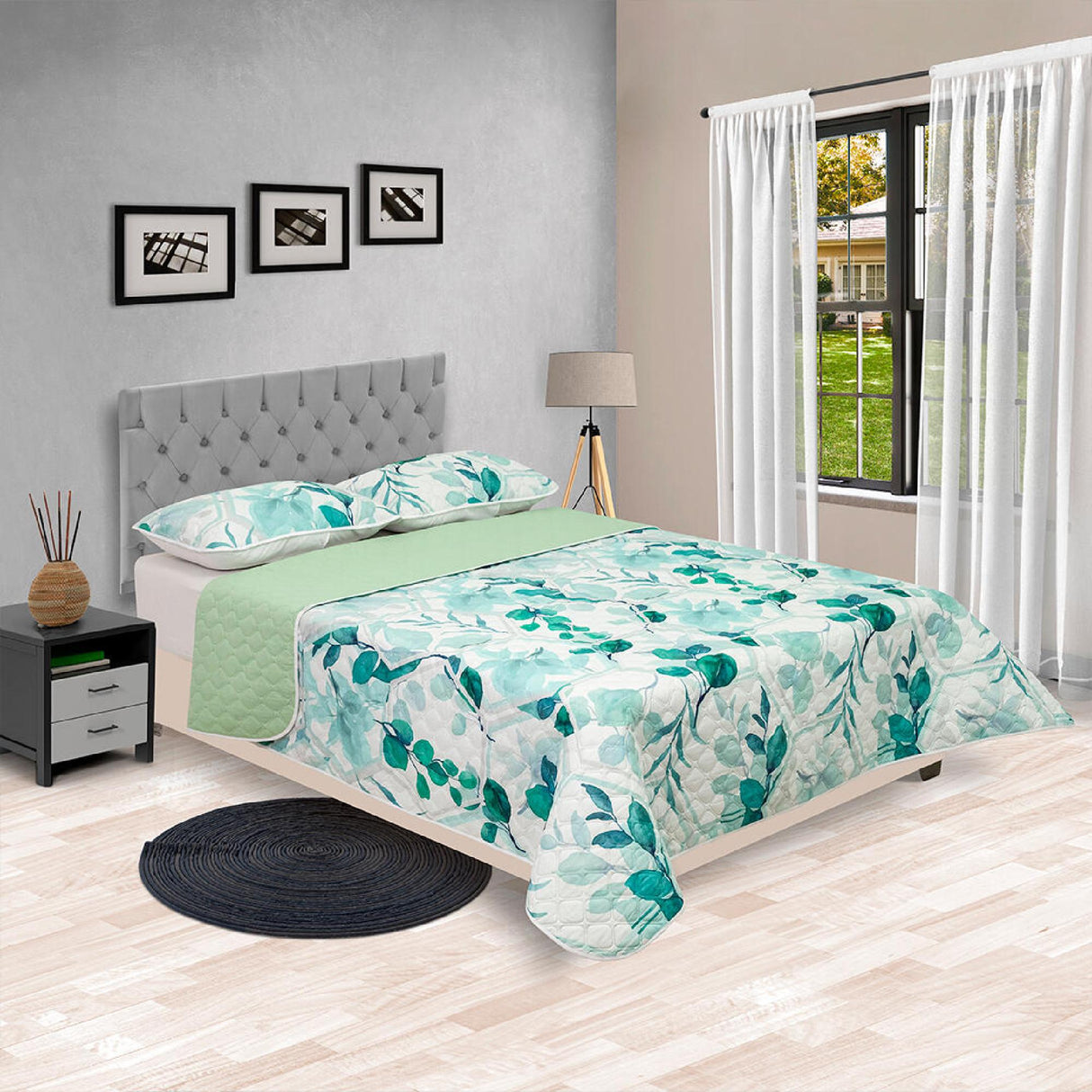 Cubrelecho Doble Faz Barcelona Verde Claro Para Cama Doble 140 X 190 Cm de Flores - Tendidos y Cubrelechos | Bylmo