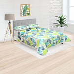 Cubrelecho Doble Faz Style Blanco Y Verde Limón Para Cama Queen 160 X 190 Cm De Líneas Entrelazadas