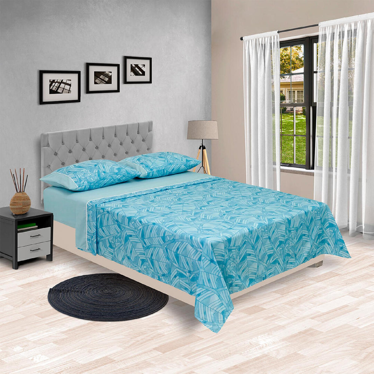 Juego de Sabanas Barcelona Cosmopolita 4 piezas 160x190cm Azul Claro Microfibra suavizada - Sabanas | Bylmo