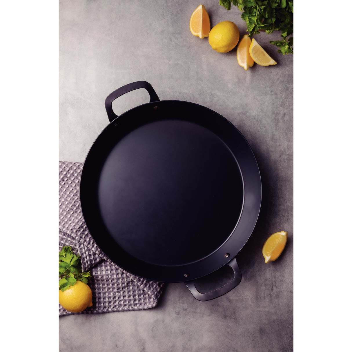 Paellera Negro 39.5x8.7cm de Hierro y de 5 Litros - Ollas y Sartenes | Bylmo