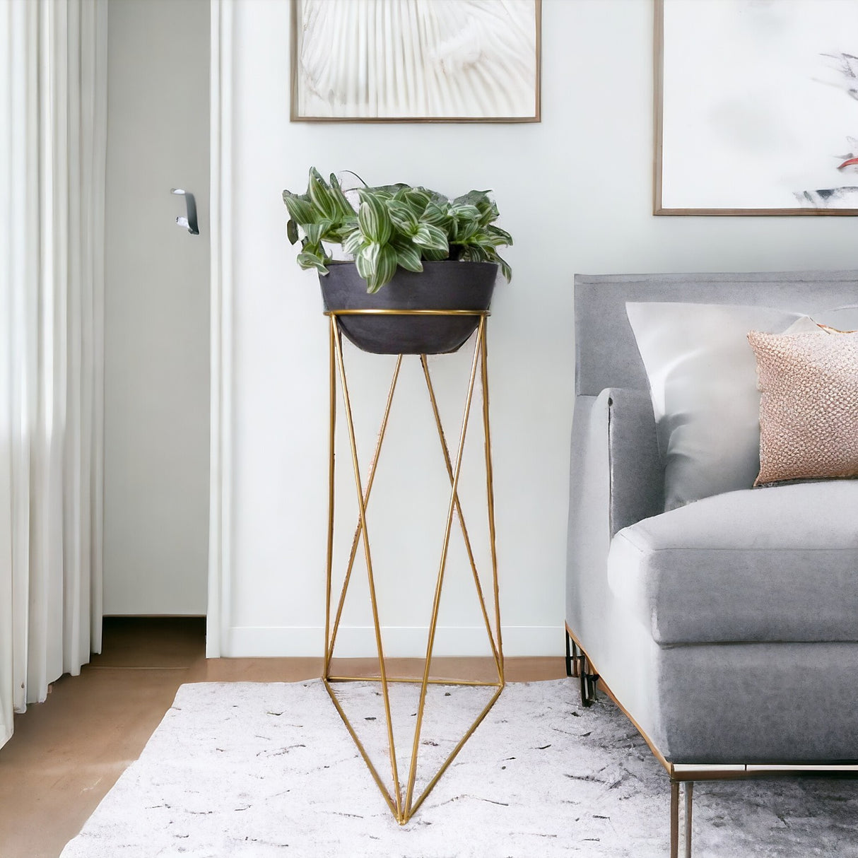 Combo Matera Bowl Mediana Cónica Negro y Dorado 24x11cm Tradicionales De Piso Con Base Metálica - MATERAS Y MACETAS | Bylmo