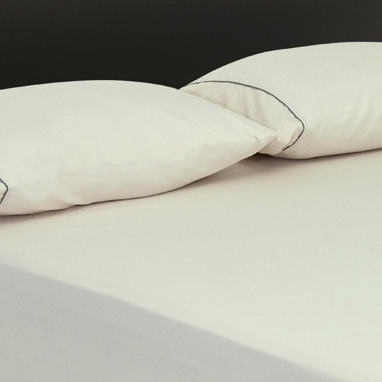 Sábana Ajustable Basic Fondo Entero Blanco Hueso Para Cama Doble 140 X 190 Cm - SABANAS | Bylmo