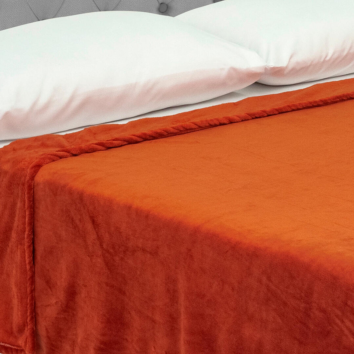 Cobija Piel de Durazno Terracota 180x200cm Fondo Entero Extrasuave - COBIJAS Y MANTAS | Bylmo