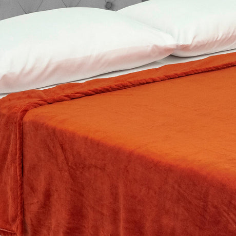 Cobija Piel de Durazno Terracota 180x200cm Fondo Entero Extrasuave - COBIJAS Y MANTAS | Bylmo