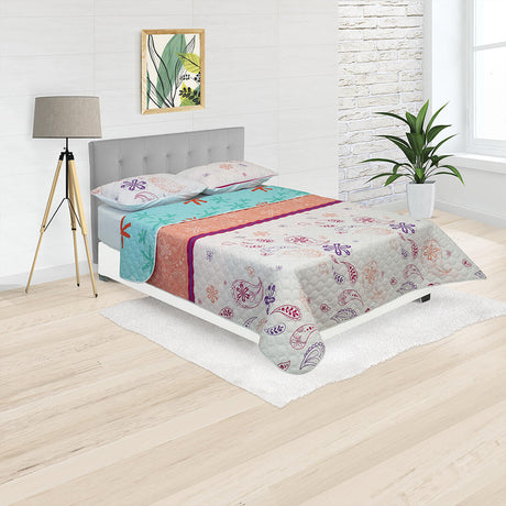 Cubrelecho Termosellado Blanco y Azul 140x190cm Doble Faz de Flores - TENDIDOS Y CUBRELECHOS | Bylmo