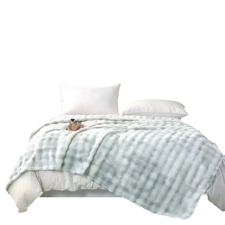 Cobija Alaska Fondo Entero Blanco Y Gris 180x200cm Muy Suave y Ligera - COBIJAS Y MANTAS | Bylmo