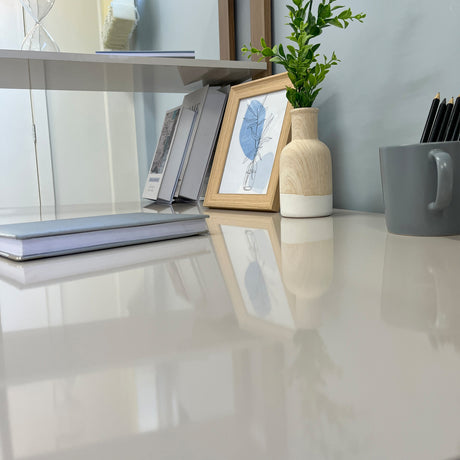 Escritorio con Biblioteca Match Roble y Off White 120x134cm con Tres Repisas - ESCRITORIOS | Bylmo