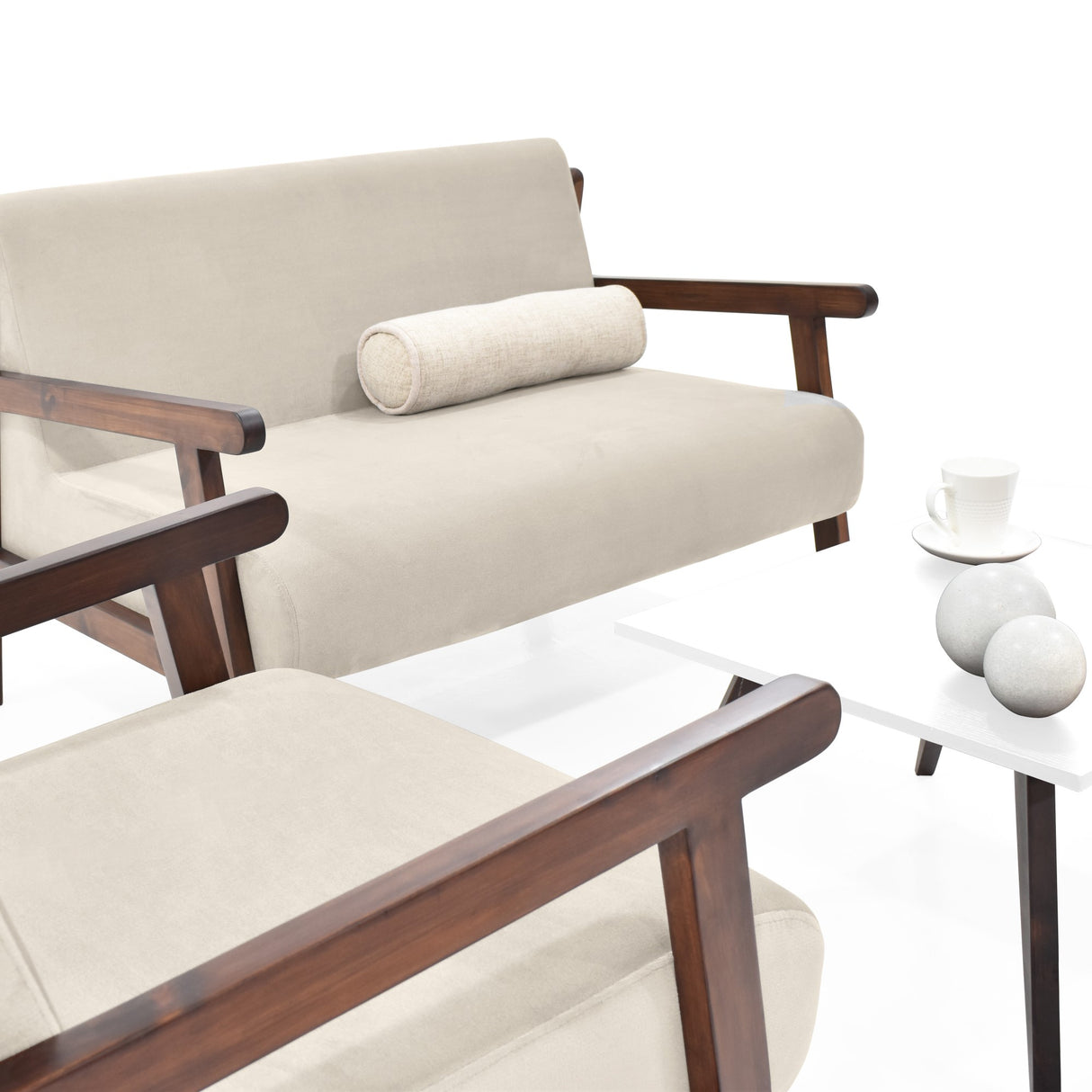 Sala Segovia Taupe y Wengue 116x76cm de Tres Puestos Resistente a Rasguños con Apoya Brazos y Mesa de Centro - SOFAS Y POLTRONAS | Bylmo