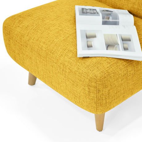 Poltrona Baltimore Mostaza 70x81cm de Un Puesto - SOFAS Y POLTRONAS | Bylmo