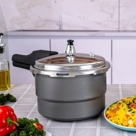 Olla de Presión Gris y Negro 20.4x17.6cm De 4.2 Litros Apta para Inducción con Mango de Baquelita - OLLAS Y SARTENES | Bylmo